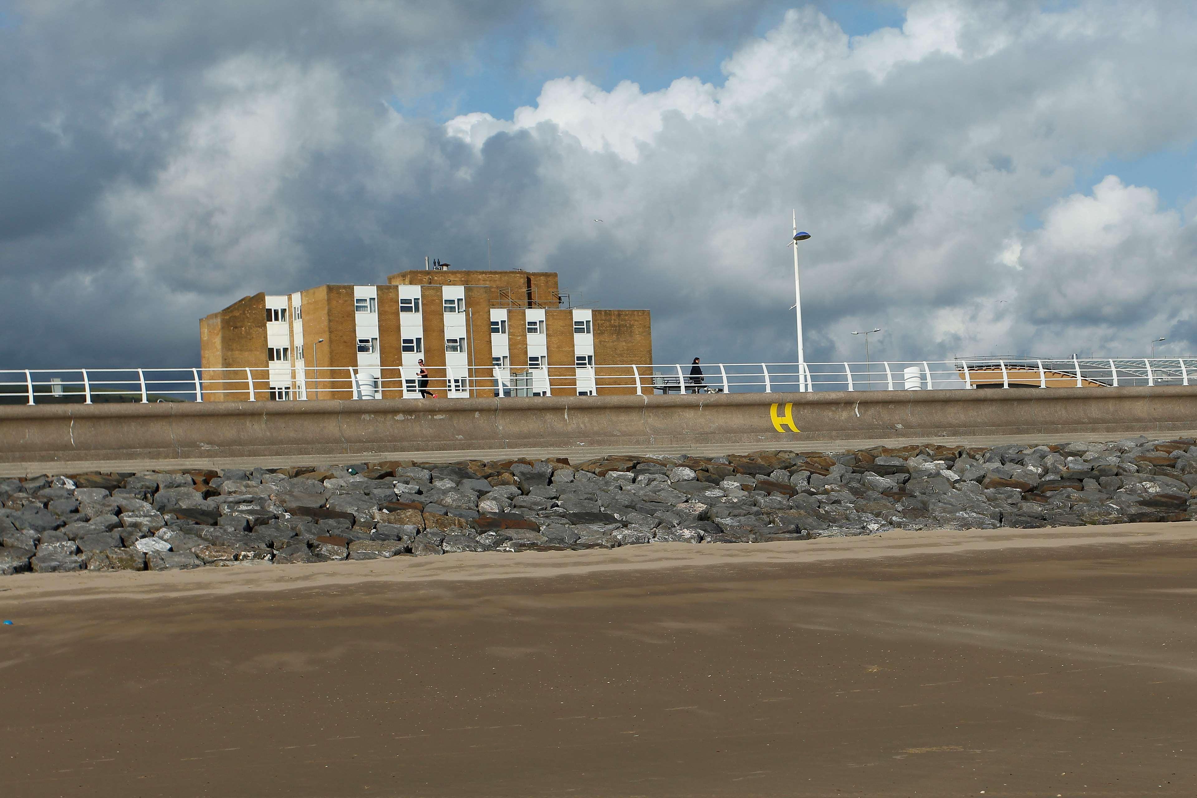 Best Western Aberavon Beach Hotel Порт-Толбот Екстер'єр фото