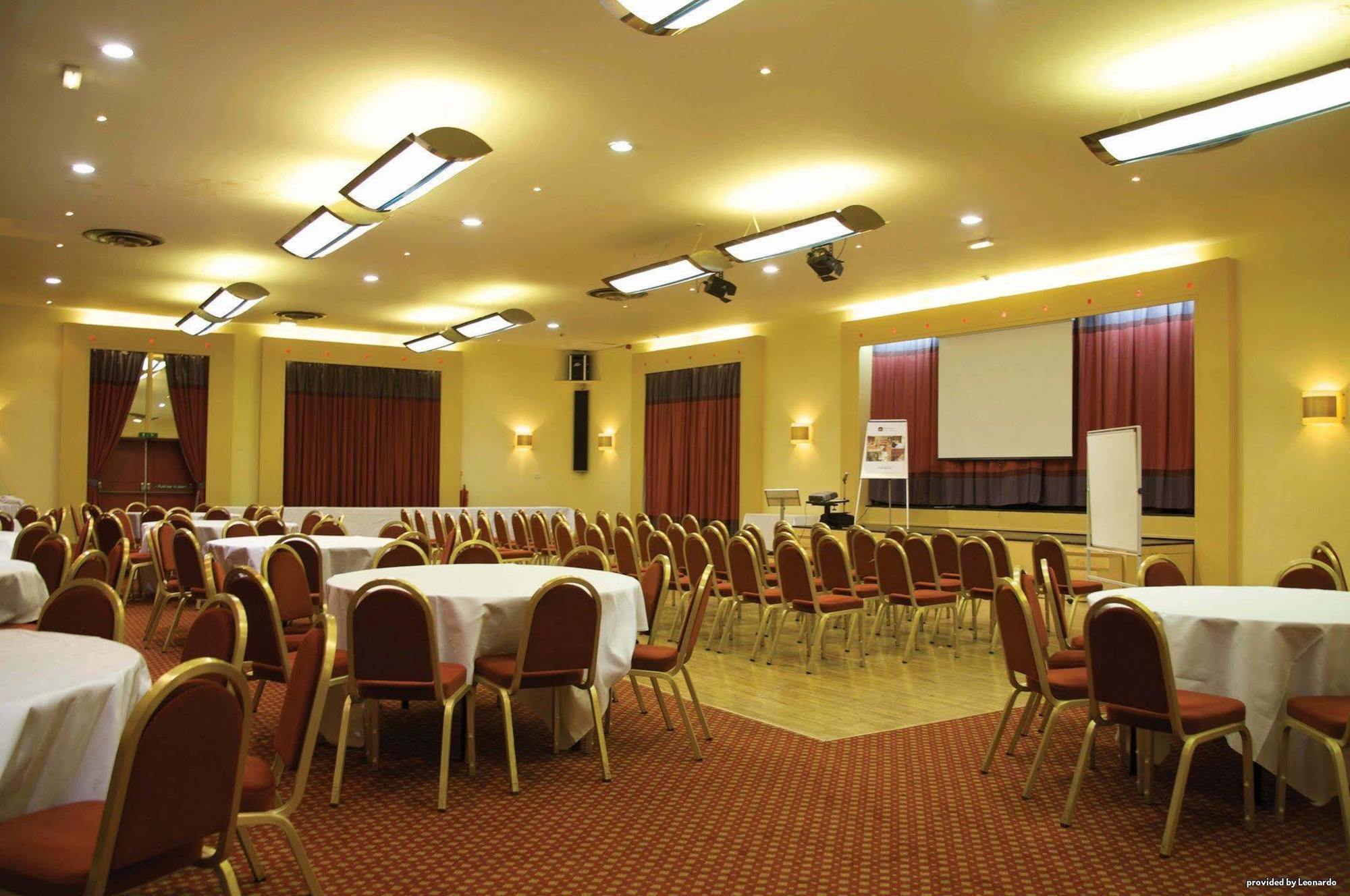 Best Western Aberavon Beach Hotel Порт-Толбот Бізнес фото